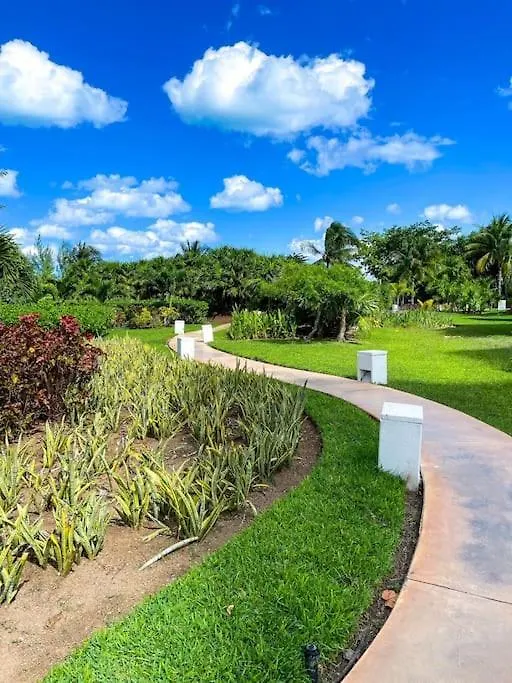 Punta Me Luxury Apartment Beach Front Condo Amara Cancun Mexico
