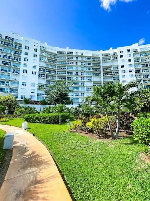 Punta Me Luxury Apartment Beach Front Condo Amara Cancun