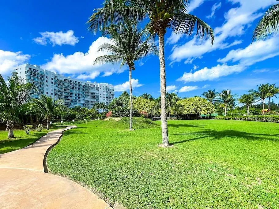 Punta Me Luxury Apartment Beach Front Condo Amara Cancun