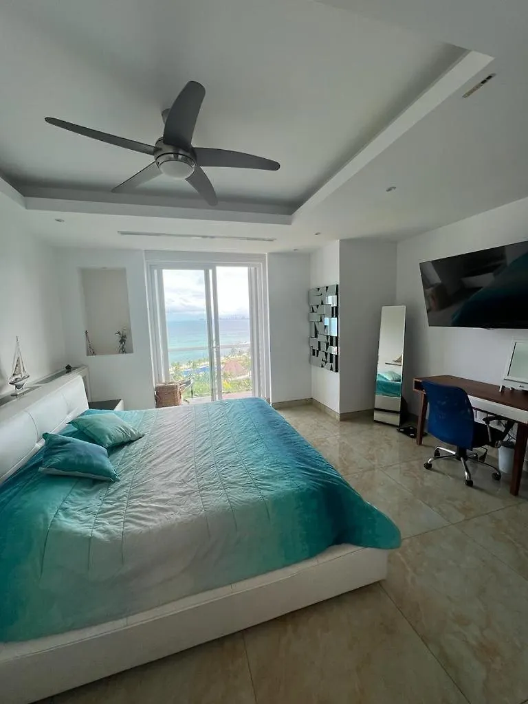 Punta Me Luxury Apartment Beach Front Condo Amara Cancun