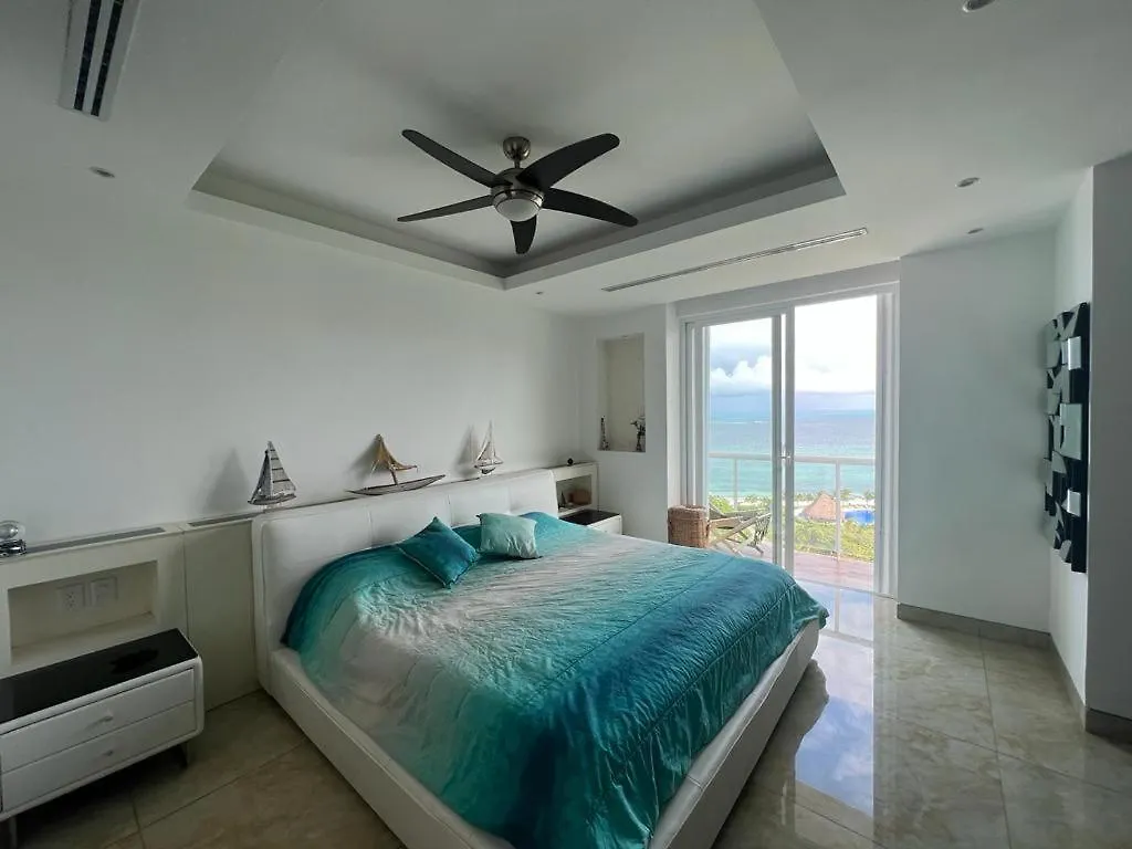 Punta Me Luxury Apartment Beach Front Condo Amara Cancun 0*,  Mexico